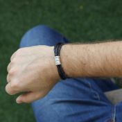 Herrenarmband mit gravierten Ringen aus Sterlingsilber