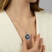 Precious Spot Silhouette Map Necklace With 1 Ct Diamond [Silver]
