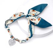 Ties of Heart Scarf Necklace with a Map Charm [Silver]