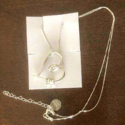 Herzensbindungen Diamant-Kette mit Gravur [750er Gold Vermeil]