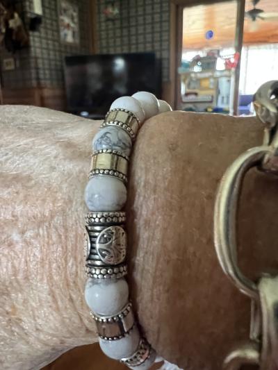Cross Women Name Bracelet With Howlite Stones [Silver]
