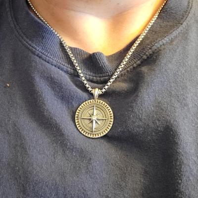 Family Compass Men Engraved Necklace - Sterling Silver