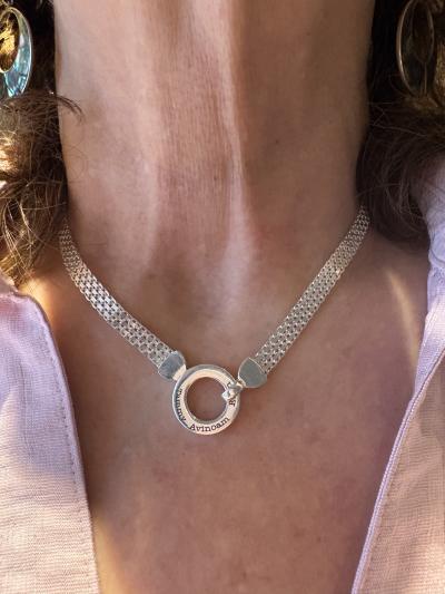 Collar Milanés Círculo Familiar con Nombre [Bañado en Oro de 18K]