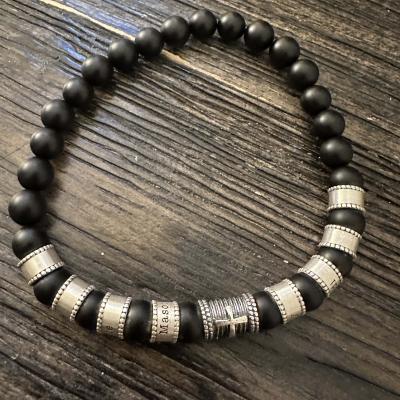 Bracelet Croix en Onyx Noir avec Prénoms pour Homme 