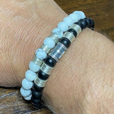 Bracelet Croix en Onyx Noir avec Prénoms pour Homme 