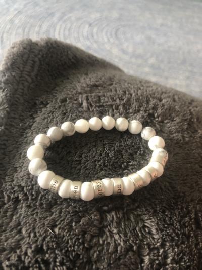 Bracciale da Donna con Nome in Howlite [Argento 925]